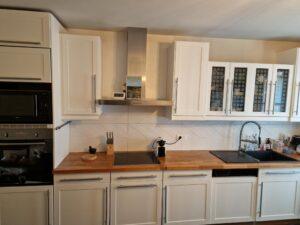 cover-blanc-bois-clair-cuisine-renovation-placard-particulier-référence J3 (6)