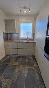 renovation-cuisine-complète-verrière-paris-75-particulier-silk-couleur- cover référence NE78 (2)