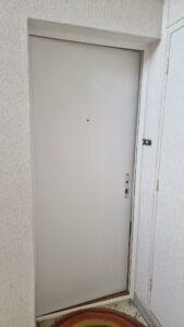 renovation-porte-pallière-appartement-residence-effet bois-collectivité- cover référence AT04 (9)