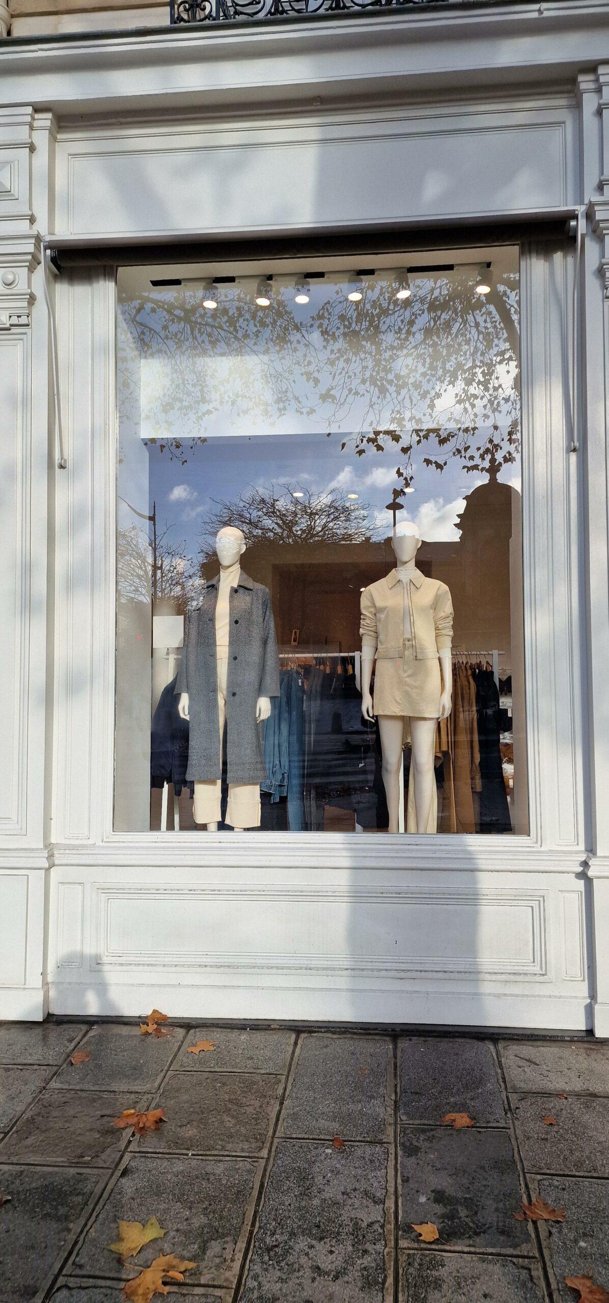 film-securité-anti-tag-protection-rayures-clear-4XC-solarscreen-boutique-professionnel-paris-75 (3)