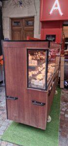 Androuet-fromagerie-boutique-meuble-extérieur-Levallois-92- référence Z10-avec marquage personnalisé (1)
