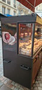 Androuet-fromagerie-boutique-meuble-extérieur-Levallois-92- référence Z10-avec marquage personnalisé (1)