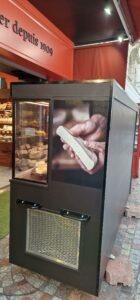 Androuet-fromagerie-boutique-meuble-extérieur-Levallois-92- référence Z10-avec marquage personnalisé (1)