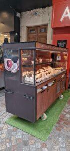 Androuet-fromagerie-boutique-meuble-extérieur-Levallois-92- référence Z10-avec marquage personnalisé (1)