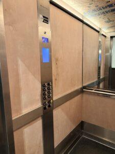 ascenseur hotel professionnel hébergement paris 75 renovation beton cover (4)