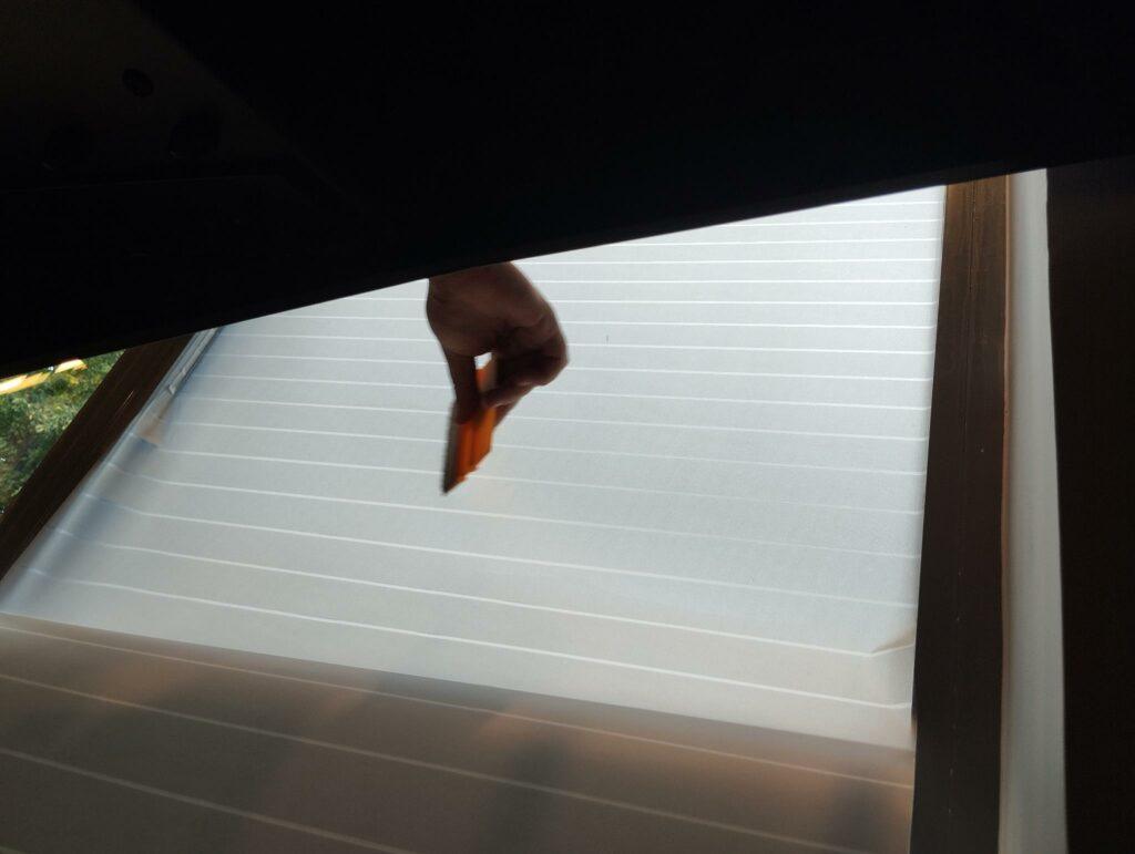 film-intimité-dépoli-sur-mesure-linaire-ligne-bandes-horizontales-banque-brie-comte-robert-77 (28)